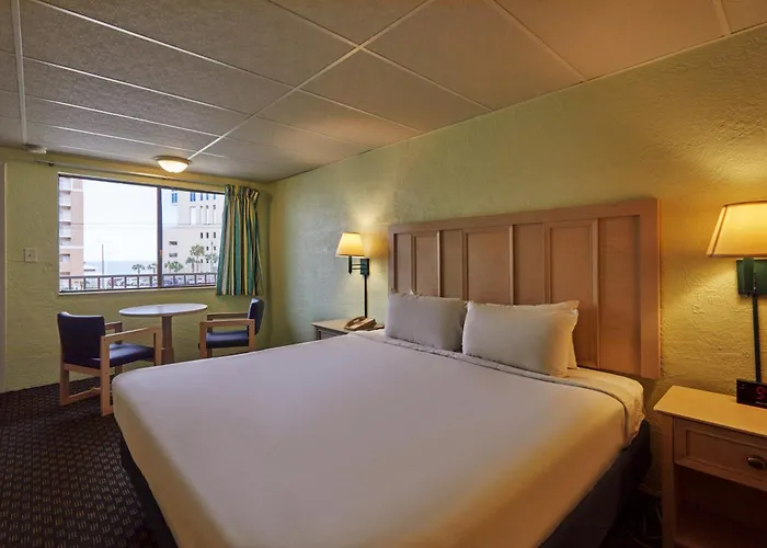 Palmetto Beachfront Hotel, A By The Sea Resort
